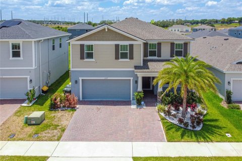 House in Clermont, Florida 5 bedrooms, 301.65 sq.m. № 1749477 - photo 2