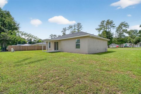 House in Ocala, Florida 3 bedrooms, 4.92 sq.m. № 1905376 - photo 5