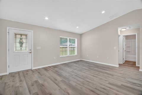 House in Ocala, Florida 3 bedrooms, 4.92 sq.m. № 1905376 - photo 8