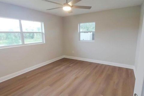 Villa ou maison à vendre à Titusville, Floride: 3 chambres, 129.51 m2 № 2415492 - photo 12