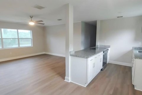 Villa ou maison à vendre à Titusville, Floride: 3 chambres, 129.51 m2 № 2415492 - photo 5