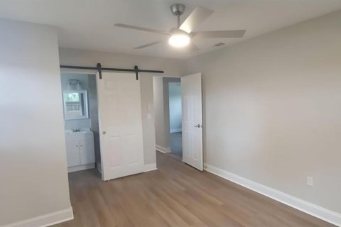 Villa ou maison à vendre à Titusville, Floride: 3 chambres, 129.51 m2 № 2415492 - photo 18