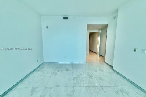 Снять в аренду квартиру в Санни-Айлс-Бич, Флорида 2 спальни, 158.31м2, № 1989294 - фото 19