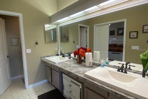 House in Lakeland, Florida 3 bedrooms, 174.38 sq.m. № 1909296 - photo 30