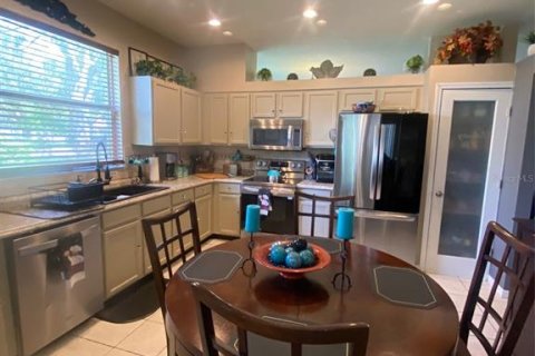 House in Lakeland, Florida 3 bedrooms, 174.38 sq.m. № 1909296 - photo 13