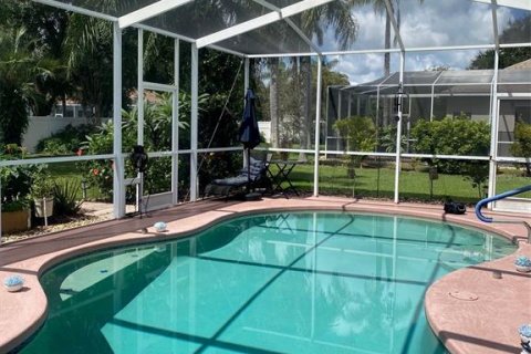 House in Lakeland, Florida 3 bedrooms, 174.38 sq.m. № 1909296 - photo 5