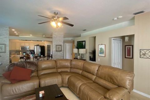 House in Lakeland, Florida 3 bedrooms, 174.38 sq.m. № 1909296 - photo 20
