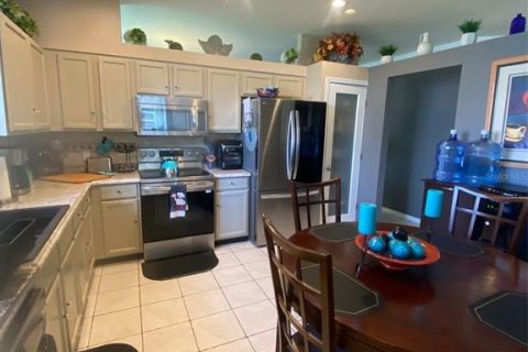House in Lakeland, Florida 3 bedrooms, 174.38 sq.m. № 1909296 - photo 14