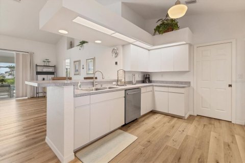 Casa en venta en Rotonda, Florida, 3 dormitorios, 175.12 m2 № 1919766 - foto 13