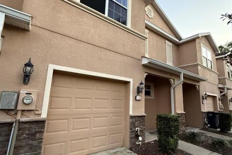 Adosado en alquiler en Brandon, Florida, 3 dormitorios, 121.42 m2 № 1574077 - foto 2