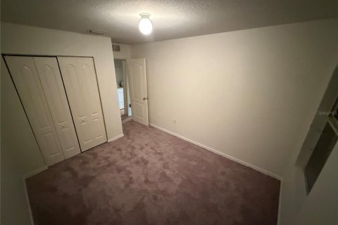 Adosado en alquiler en Brandon, Florida, 3 dormitorios, 121.42 m2 № 1574077 - foto 16