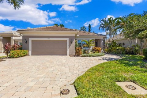 House in Bradenton, Florida 3 bedrooms, 245.08 sq.m. № 2393398 - photo 4