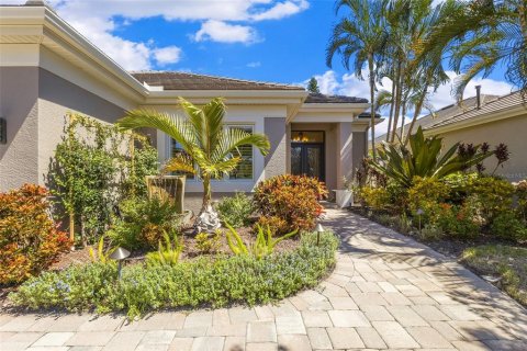 House in Bradenton, Florida 3 bedrooms, 245.08 sq.m. № 2393398 - photo 7