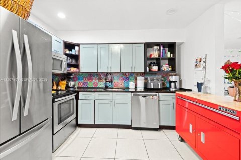 Villa ou maison à vendre à Fort Lauderdale, Floride: 3 chambres, 91.79 m2 № 2429995 - photo 7