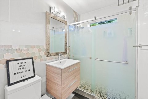 Villa ou maison à vendre à Fort Lauderdale, Floride: 3 chambres, 91.79 m2 № 2429995 - photo 18