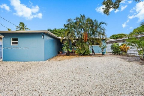 Villa ou maison à vendre à Fort Lauderdale, Floride: 3 chambres, 91.79 m2 № 2429995 - photo 27