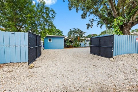 Villa ou maison à vendre à Fort Lauderdale, Floride: 3 chambres, 91.79 m2 № 2429995 - photo 28