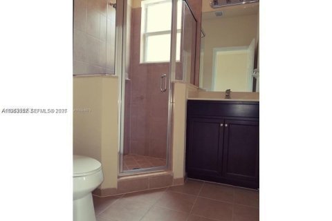 Immobilier commercial à louer à Miami, Floride: 1 chambre, 58.06 m2 № 2024215 - photo 6