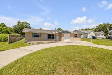 House in Edgewater, Florida 3 bedrooms, 128.11 sq.m. № 1806667 - photo 8