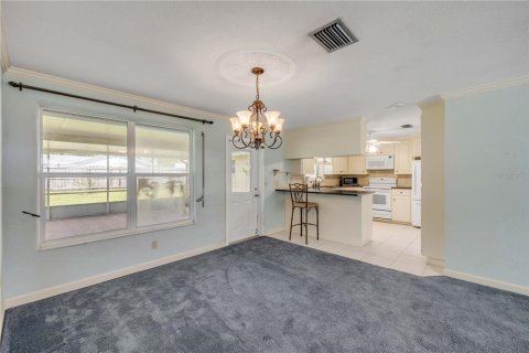 House in Edgewater, Florida 3 bedrooms, 128.11 sq.m. № 1806667 - photo 20