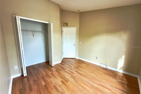 Townhouse in Wesley Chapel, Florida 3 bedrooms, 135.64 sq.m. № 2216048 - photo 15