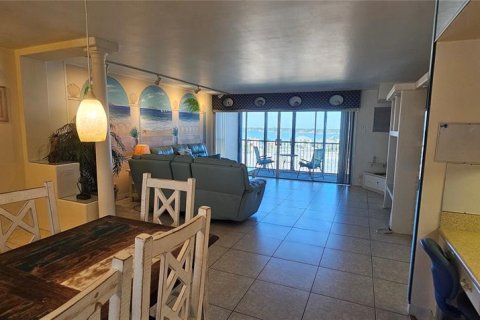 Copropriété à louer à Treasure Island, Floride: 1 chambre, 95.22 m2 № 2104165 - photo 4