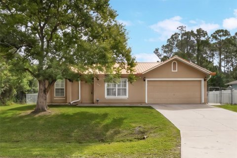 House in Palm Bay, Florida 4 bedrooms, 175.12 sq.m. № 2350160 - photo 3