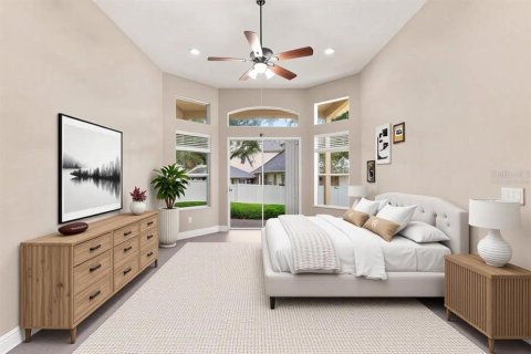 House in Apopka, Florida 4 bedrooms, 260.13 sq.m. № 2349514 - photo 6