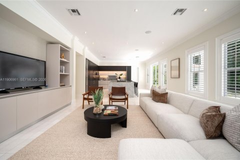 Casa en venta en Coral Gables, Florida, 7 dormitorios, 521.74 m2 № 2192114 - foto 11