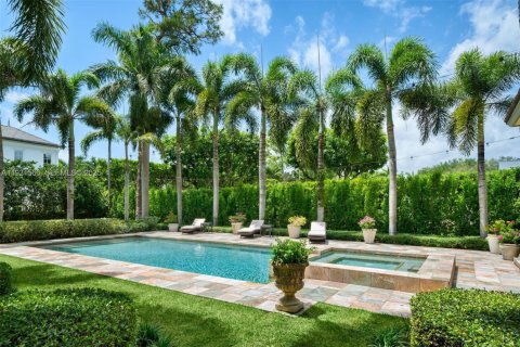 Casa en venta en Miami, Florida, 7 dormitorios, 646.79 m2 № 1982790 - foto 26
