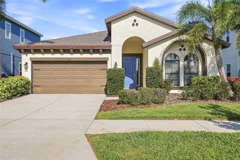House in Apollo Beach, Florida 4 bedrooms, 196.86 sq.m. № 2103108