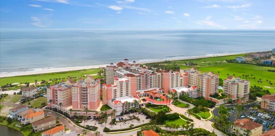 Condominio en Palm Coast, Florida, 3 dormitorios № 1908297