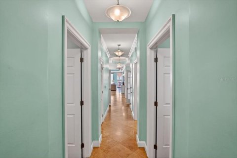 Condominio en venta en Palm Coast, Florida, 3 dormitorios, 191.19 m2 № 1908297 - foto 4