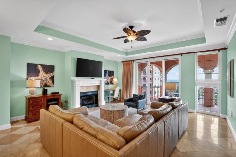 Condominio en venta en Palm Coast, Florida, 3 dormitorios, 191.19 m2 № 1908297 - foto 9