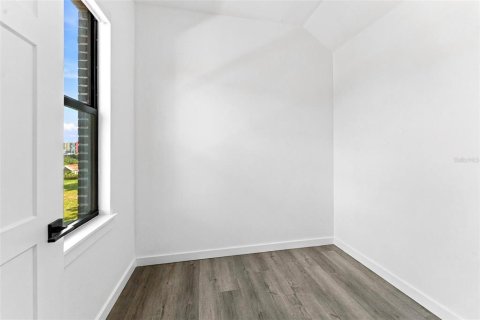 Townhouse in Tampa, Florida 3 bedrooms, 213.12 sq.m. № 2418589 - photo 24