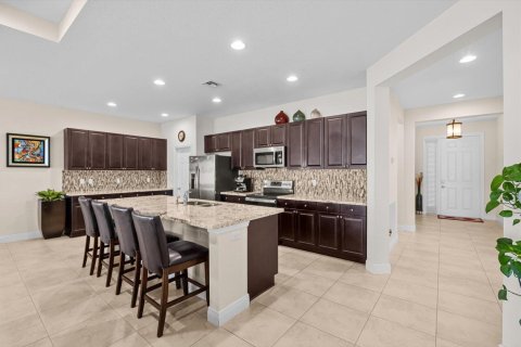 Villa ou maison à vendre à Port St. Lucie, Floride: 3 chambres, 179.49 m2 № 2242181 - photo 12