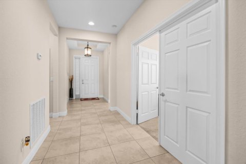 Villa ou maison à vendre à Port St. Lucie, Floride: 3 chambres, 179.49 m2 № 2242181 - photo 5