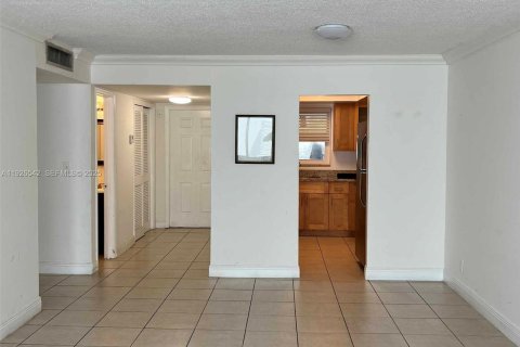Appartement à louer à Pompano Beach, Floride: 1 chambre, 83.61 m2 № 1986441 - photo 8