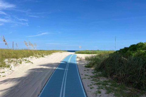 Appartement à louer à Pompano Beach, Floride: 1 chambre, 83.61 m2 № 1986441 - photo 29