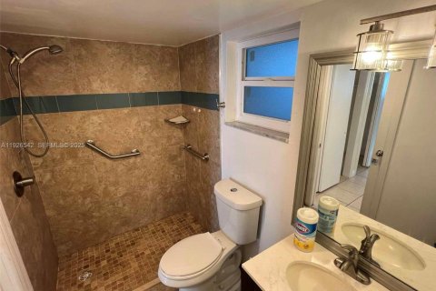 Appartement à louer à Pompano Beach, Floride: 1 chambre, 83.61 m2 № 1986441 - photo 23