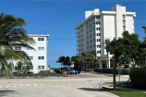 Appartement à louer à Pompano Beach, Floride: 1 chambre, 83.61 m2 № 1986441 - photo 28
