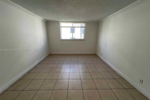 Appartement à louer à Pompano Beach, Floride: 1 chambre, 83.61 m2 № 1986441 - photo 18
