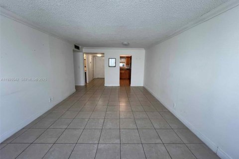 Appartement à louer à Pompano Beach, Floride: 1 chambre, 83.61 m2 № 1986441 - photo 7