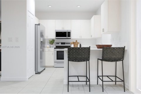 Adosado en venta en Homestead, Florida, 3 dormitorios, 134.06 m2 № 2057968 - foto 2