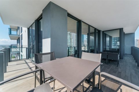 Купить кондоминиум в Майами, Флорида 2 спальни, 117.52м2, № 2089660 - фото 13