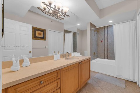 Купить кондоминиум в Авентура, Флорида 2 спальни, 100.06м2, № 1737985 - фото 18