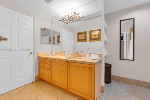 Купить кондоминиум в Авентура, Флорида 2 спальни, 100.06м2, № 1737985 - фото 19