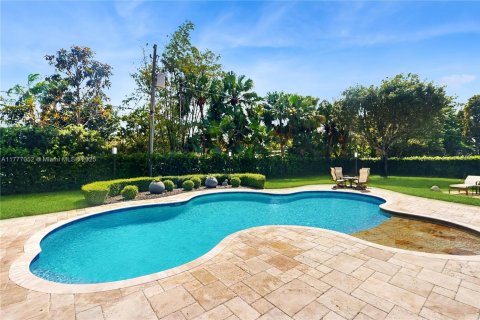 House in Palmetto Bay, Florida 3 bedrooms, 211.26 sq.m. № 1727000 - photo 24