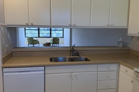 Купить кондоминиум в Уэст-Палм-Бич, Флорида 5 комнат, 133.5м2, № 2082691 - фото 8