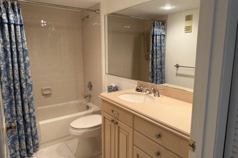 Купить кондоминиум в Уэст-Палм-Бич, Флорида 5 комнат, 133.5м2, № 2082691 - фото 16